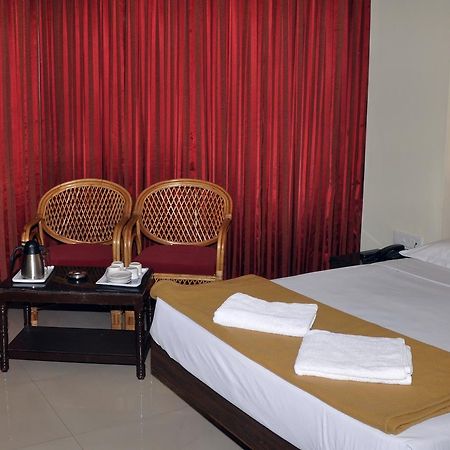 Hotel Blue Hills International Udagamandalam Exterior foto