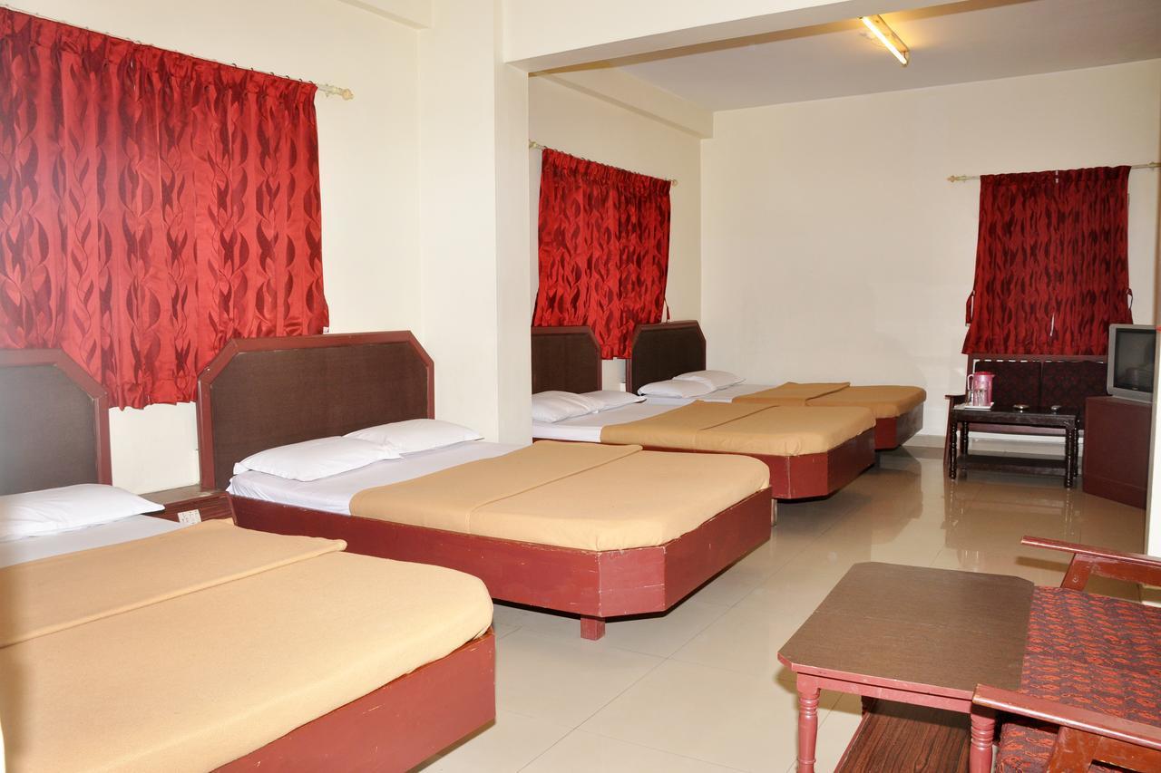 Hotel Blue Hills International Udagamandalam Exterior foto